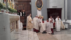 Monte San Giacomo: consacrato l’altare della Chiesa Madre della parrocchia