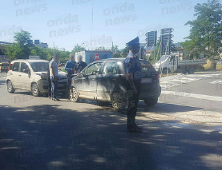 Scontro tra due auto allo svincolo di Padula-Buonabitacolo. Feriti i due conducenti