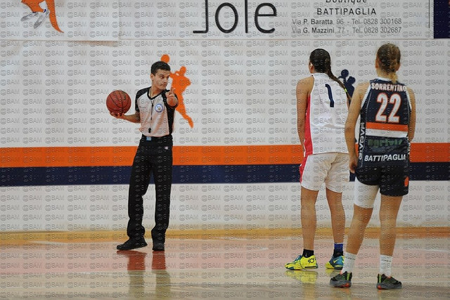 Sassano: Francesco Femminella designato come arbitro di basket in Serie C Silver