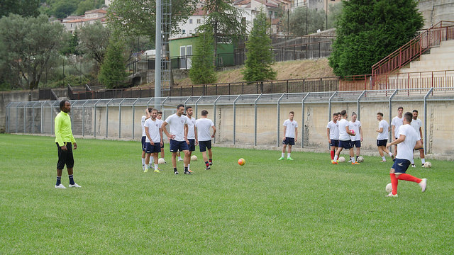 Calcio. Prosegue la preparazione del Valdiano. Intervista a Christian Manfredini