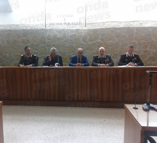 conferenza-stampa-carabinieri-vallo-evidenza